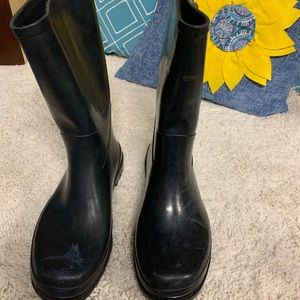 Black Rain Boots
